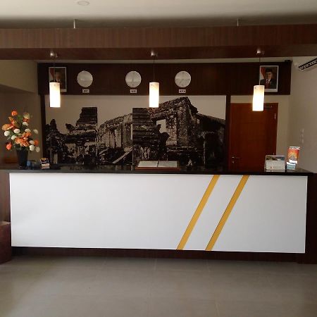 Hotel Wisata Baru Serang Dış mekan fotoğraf