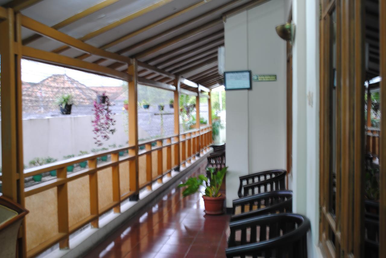 Hotel Wisata Baru Serang Dış mekan fotoğraf