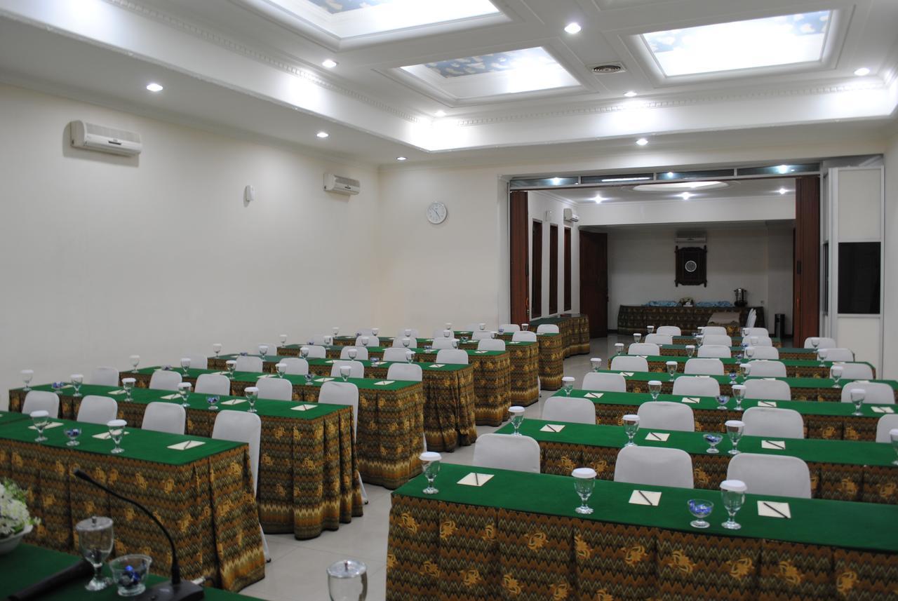 Hotel Wisata Baru Serang Dış mekan fotoğraf