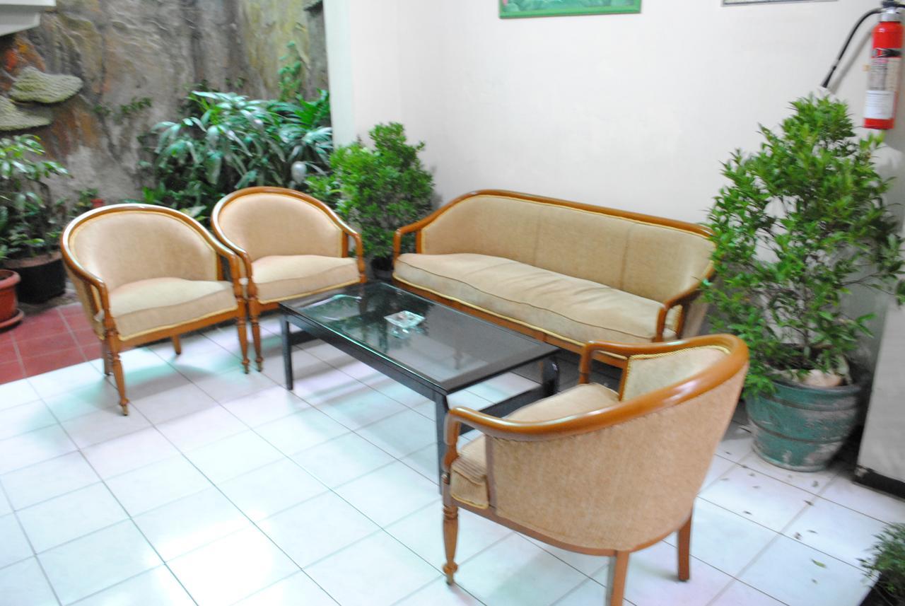 Hotel Wisata Baru Serang Dış mekan fotoğraf