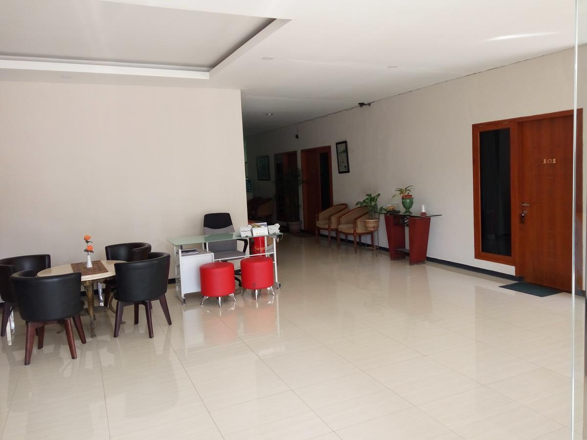 Hotel Wisata Baru Serang Dış mekan fotoğraf